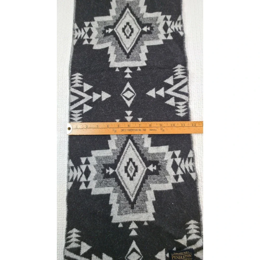 Pendleton wool scarf